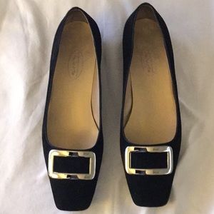 Black suede silver square buckle shoes